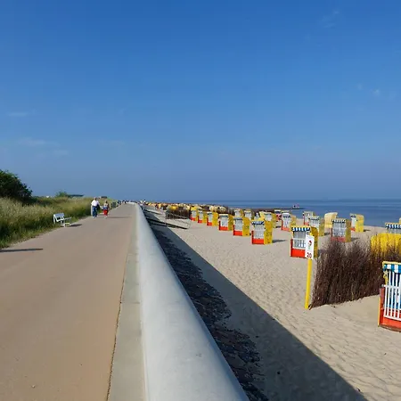 Apartmán Und Zentrumsnahe Fuer Bis Zu 4 Personen In Doese Cuxhaven