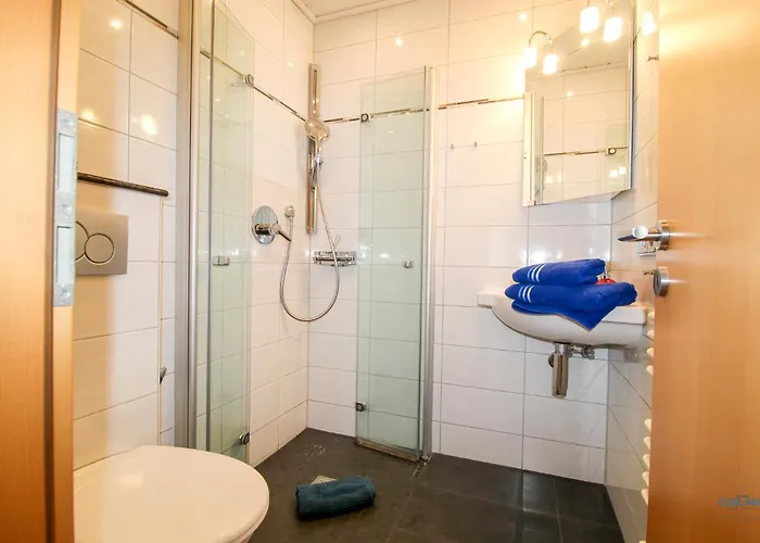 Und Zentrumsnahe Fuer Bis Zu 4 Personen In Doese Lejlighed Cuxhaven